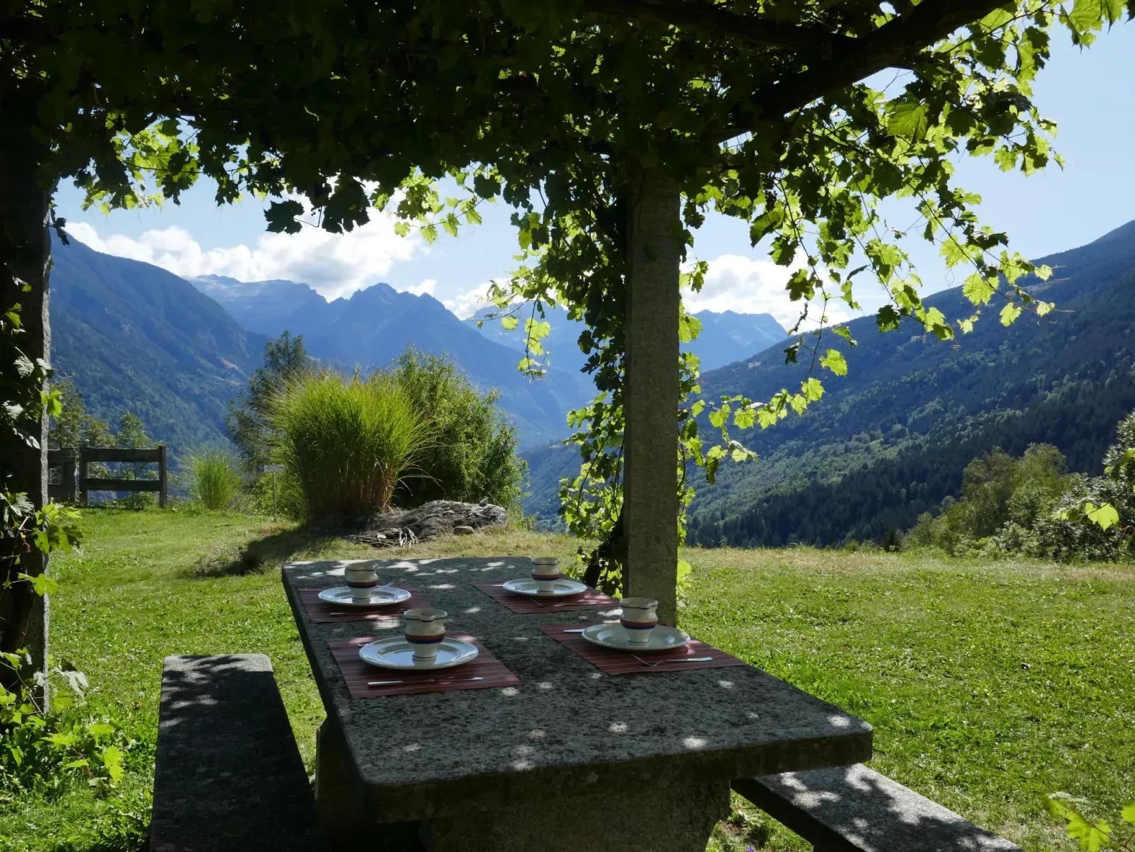 Rustico Montanara-Draußen