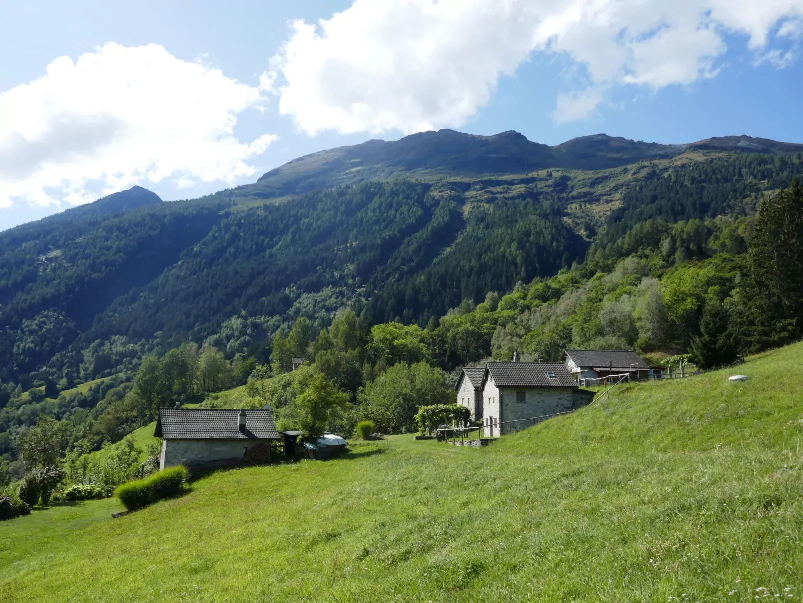 Rustico Montanara-Draußen