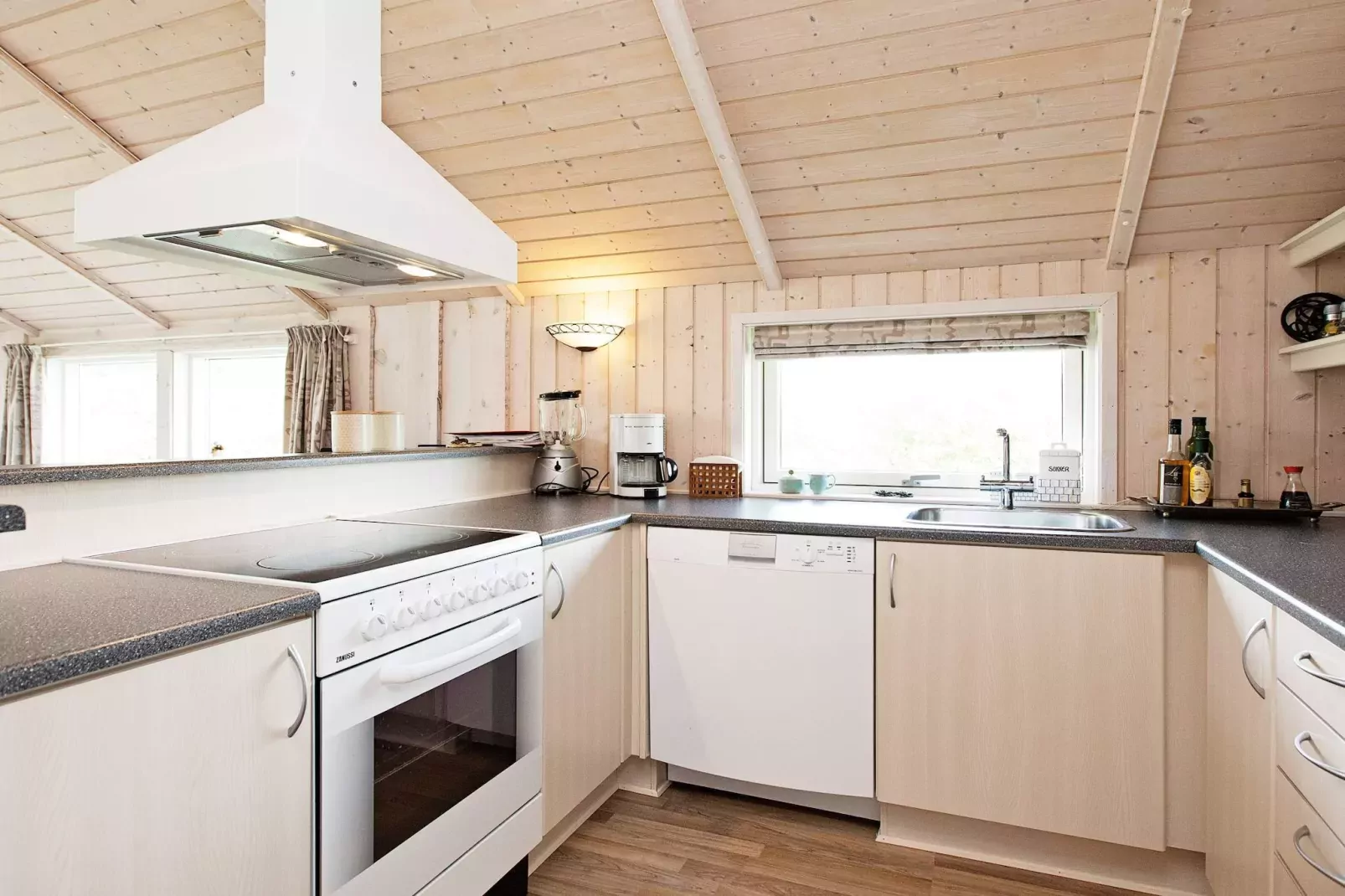 Comfortable Cottage with Large Grounds - By Traum Ferienwohnungen-Indoor