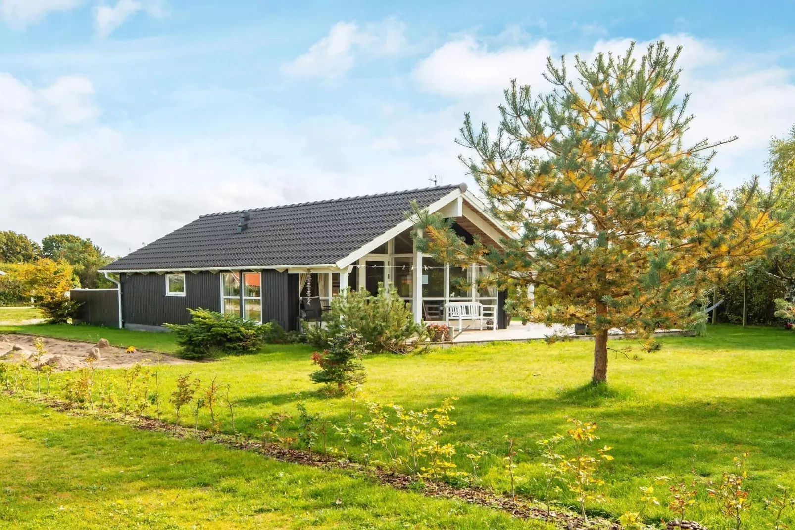 Comfortable Cottage with Large Grounds - By Traum Ferienwohnungen-View