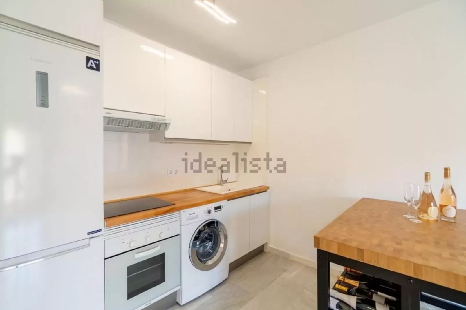 CT 325 - Faro's Doña Sofia Fuengirola - Beachapartment-Kitchen