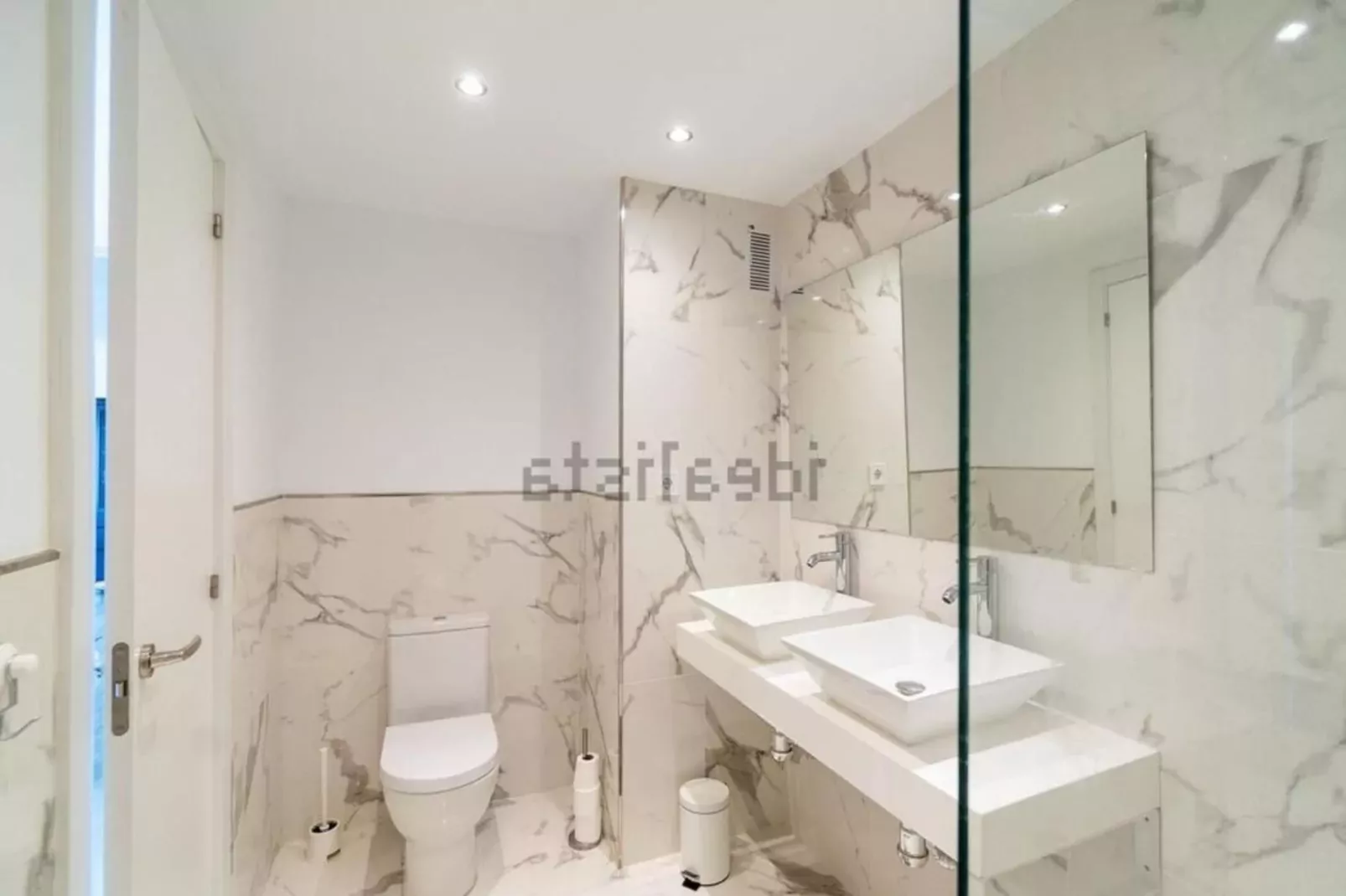 CT 325 - Faro's Doña Sofia Fuengirola - Beachapartment-Bathroom