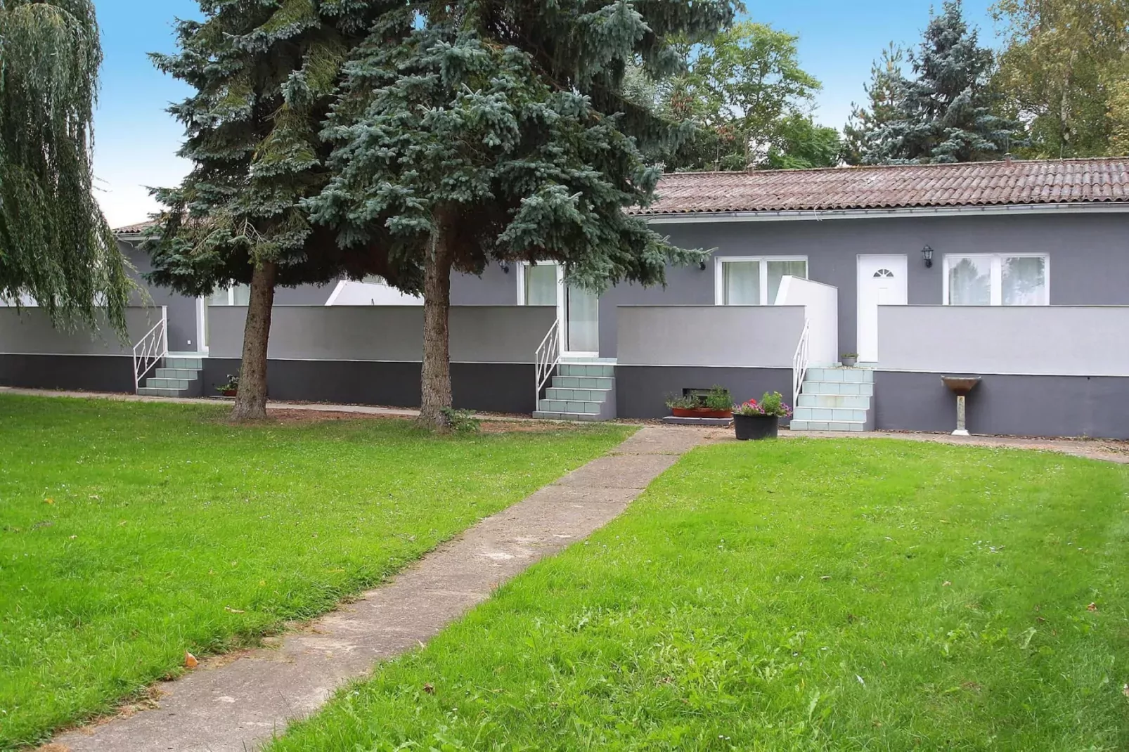 2-Raum-App klein 2 Erwachsene und  2 Kinder-Exterior summer