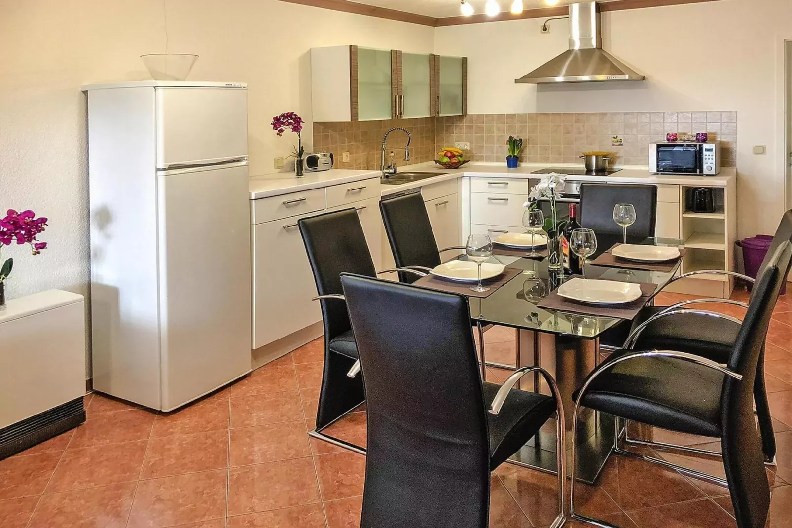 Reihenhaus groß 8 Personen-Kitchen