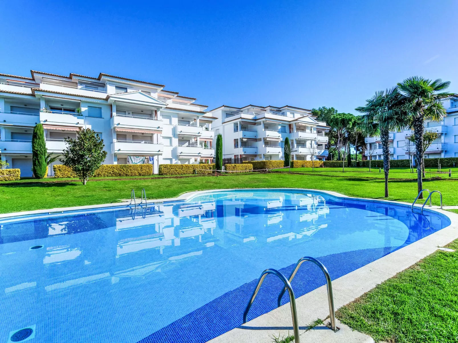 GreenMar B Down/bajo acceso piscina/Pool-Dehors
