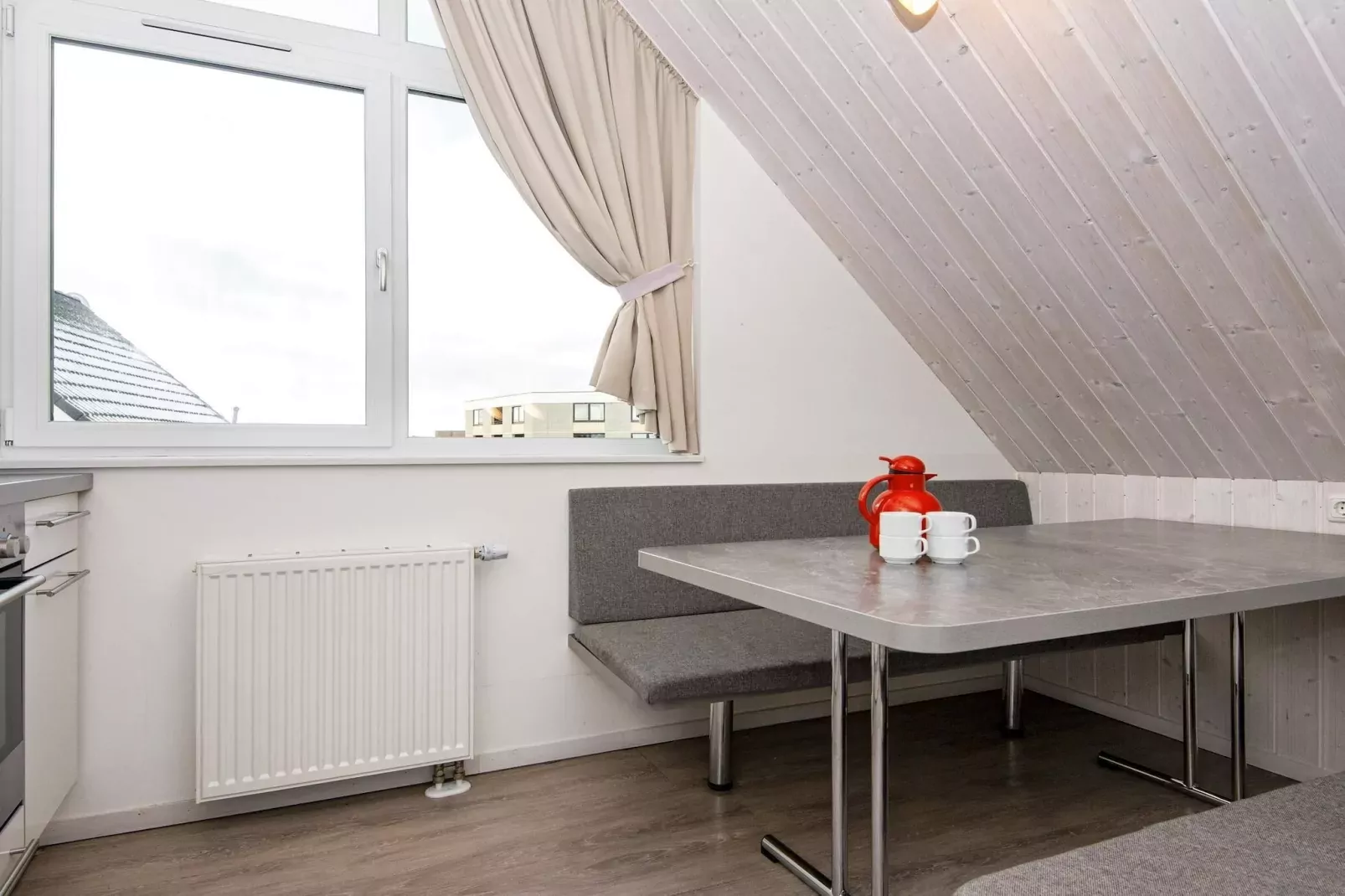 MERKUR 35+33 S DHH 1.RH.-Intérieur
