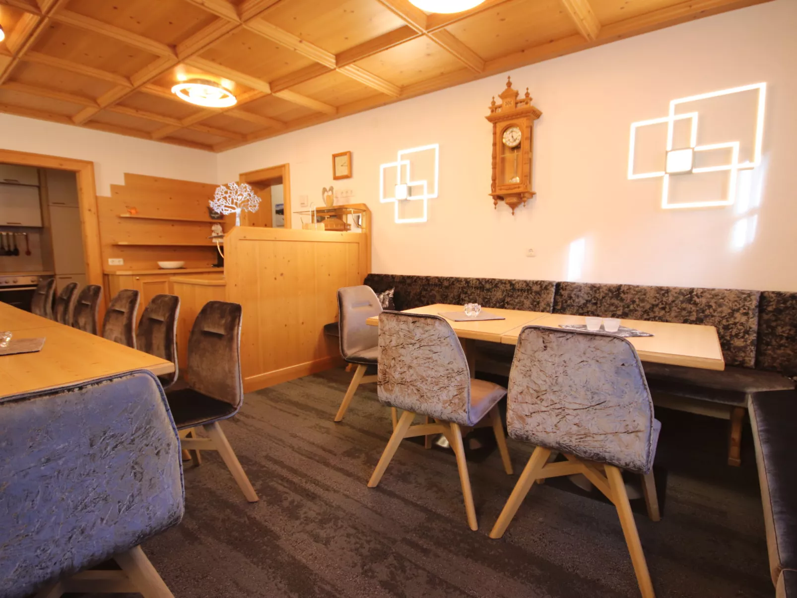 Apart Garni Royal-Inside
