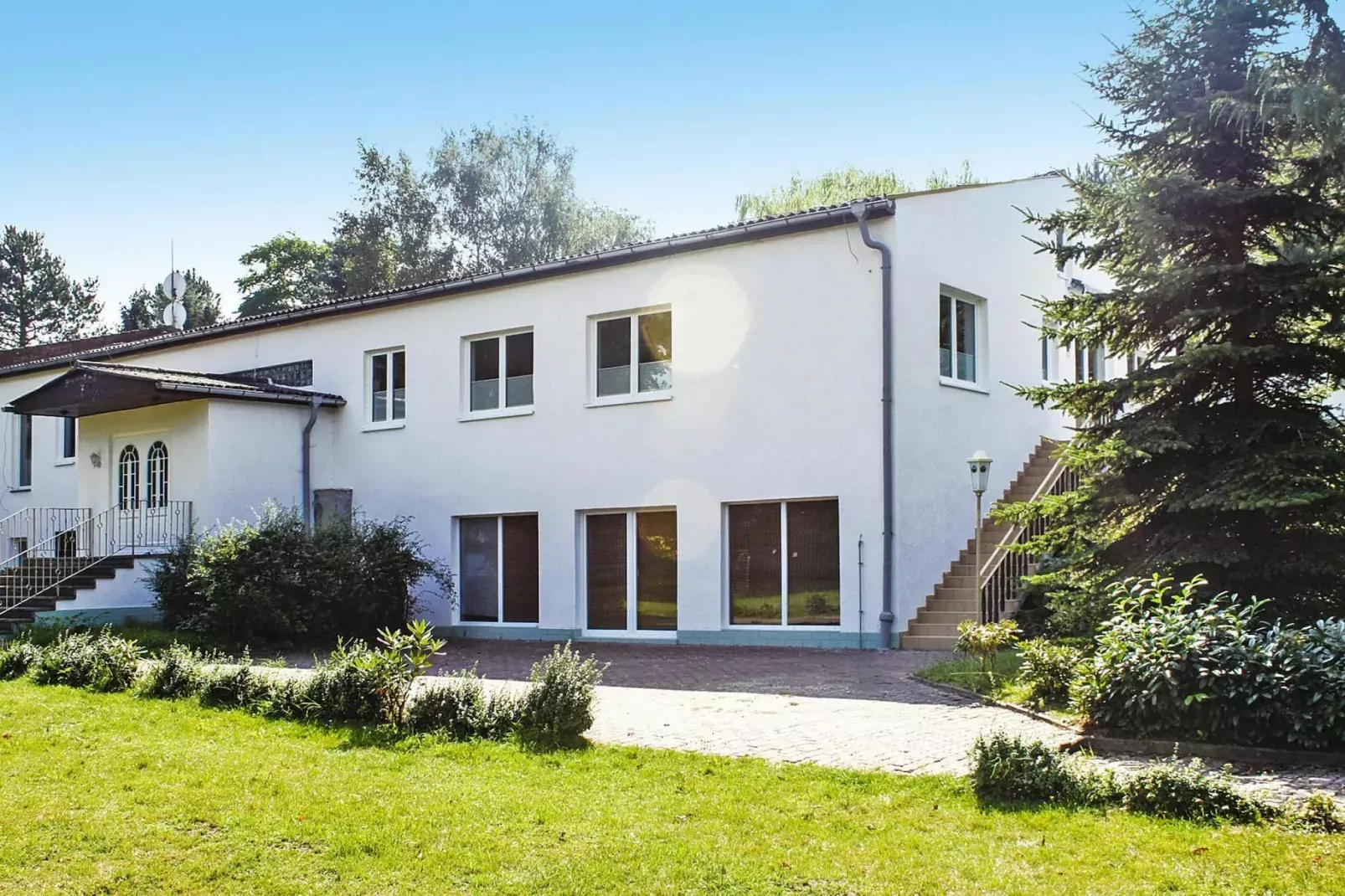 Ferienwohnung klein 70 qm-Exterior summer