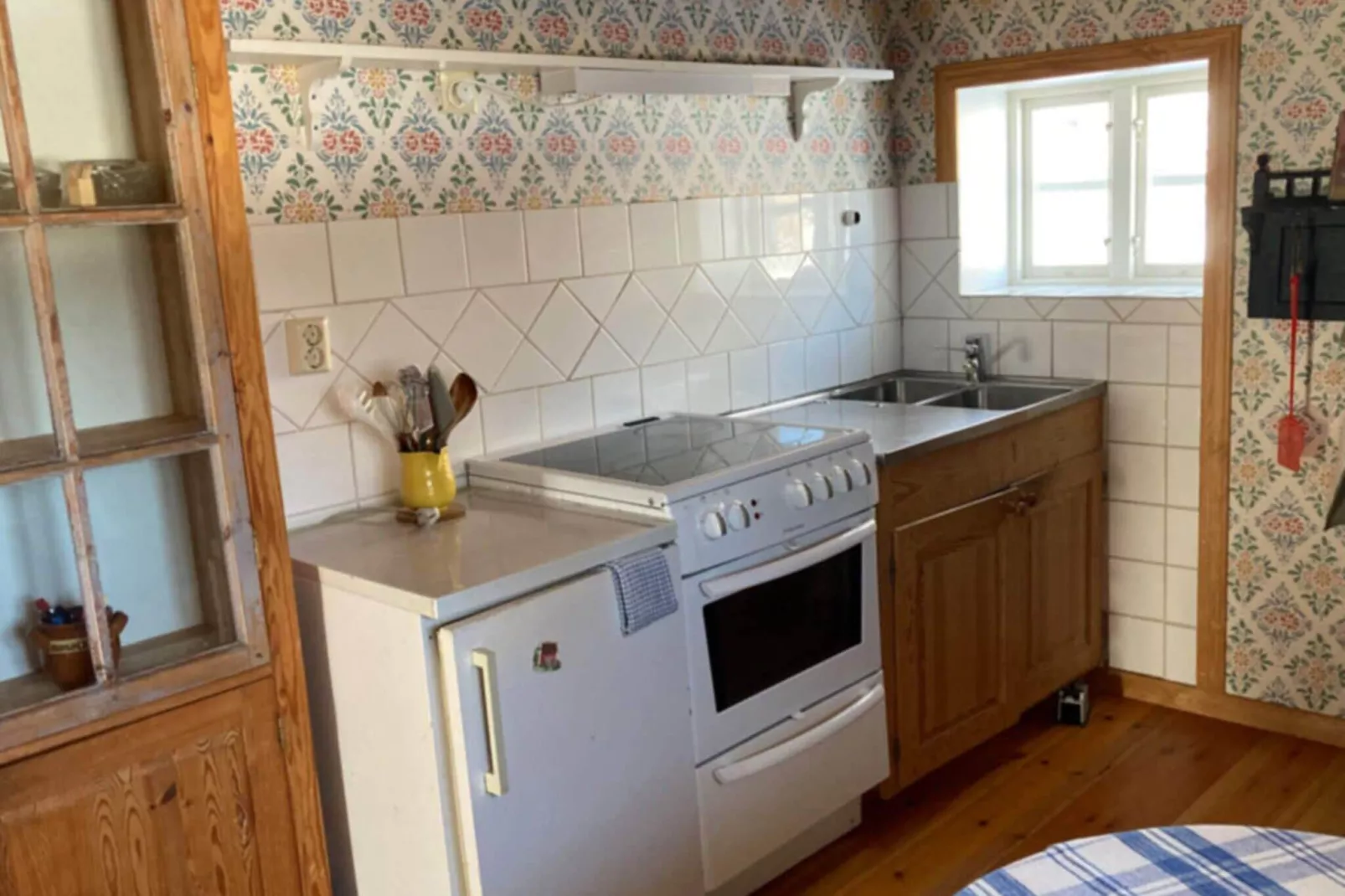 5 person holiday home in BODAFORS-By Traum-Indoor