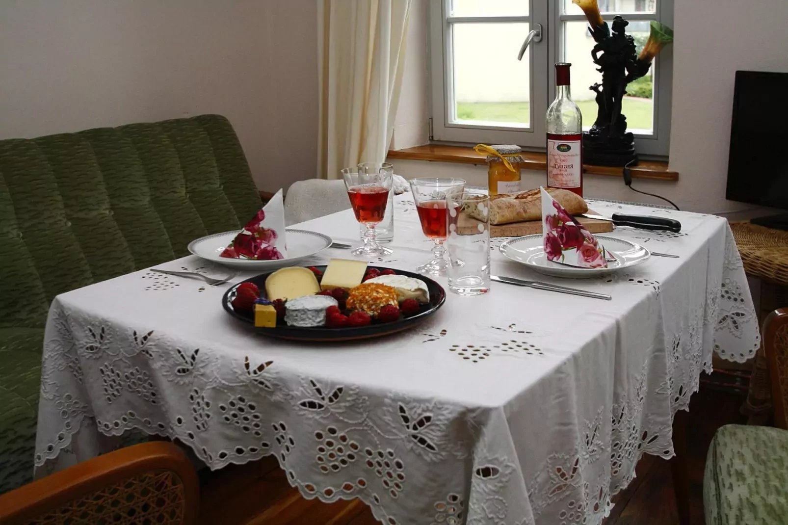 Großer Burgblick 45 qm Plau am See-Esszimmer