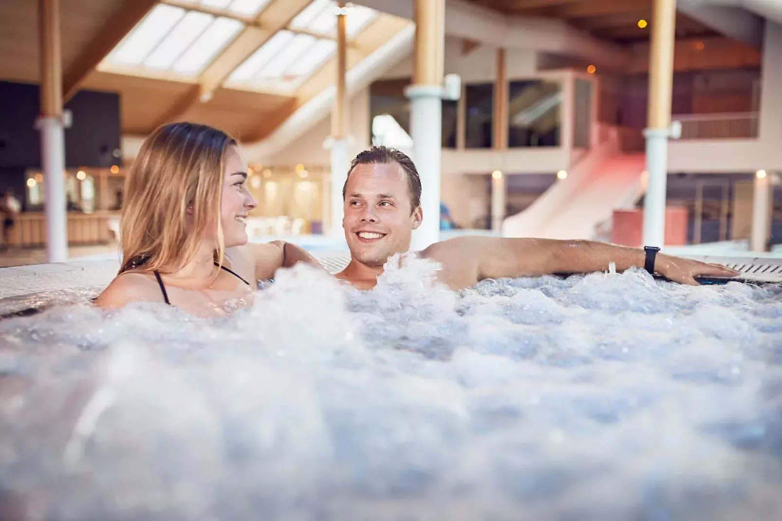 Vakantiepark de Krim 9-Schwimmbad