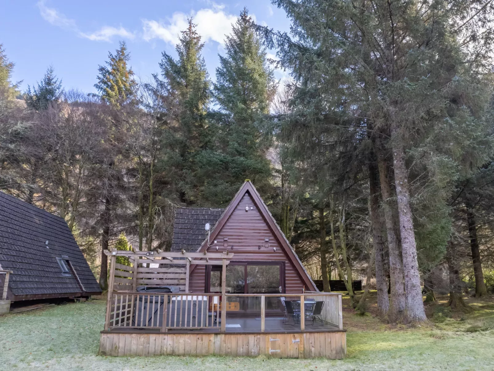 Lodge 26-Outside