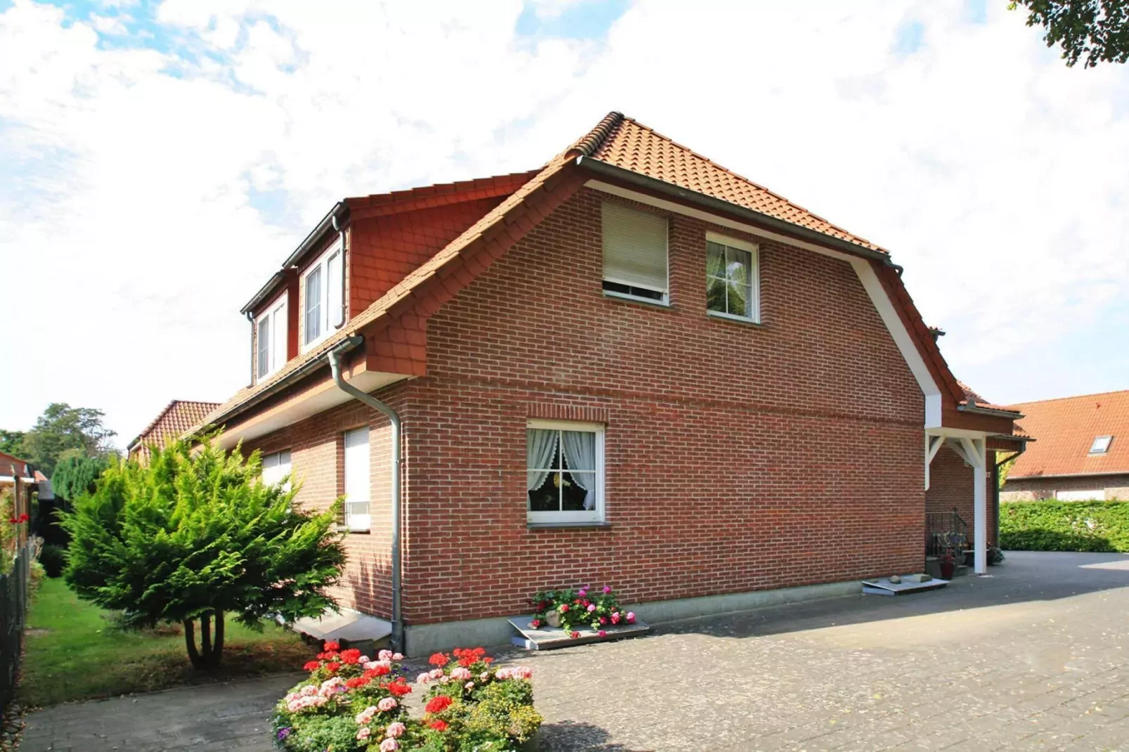 Fewo 2 60 qm-Exterior summer