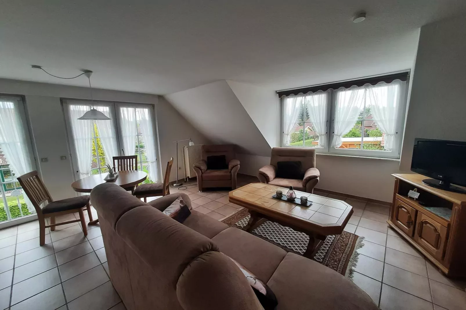 Fewo 2 60 qm-Living room
