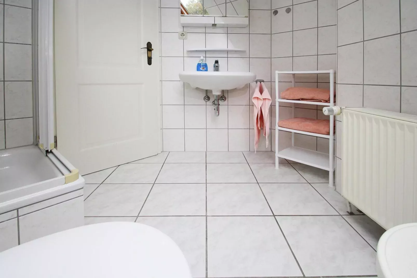 Fewo 2 60 qm-Bathroom