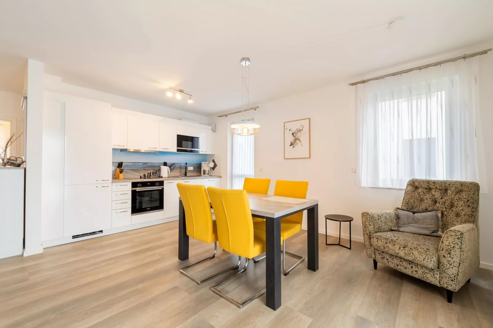 Skipper Apartment 651-Dining room
