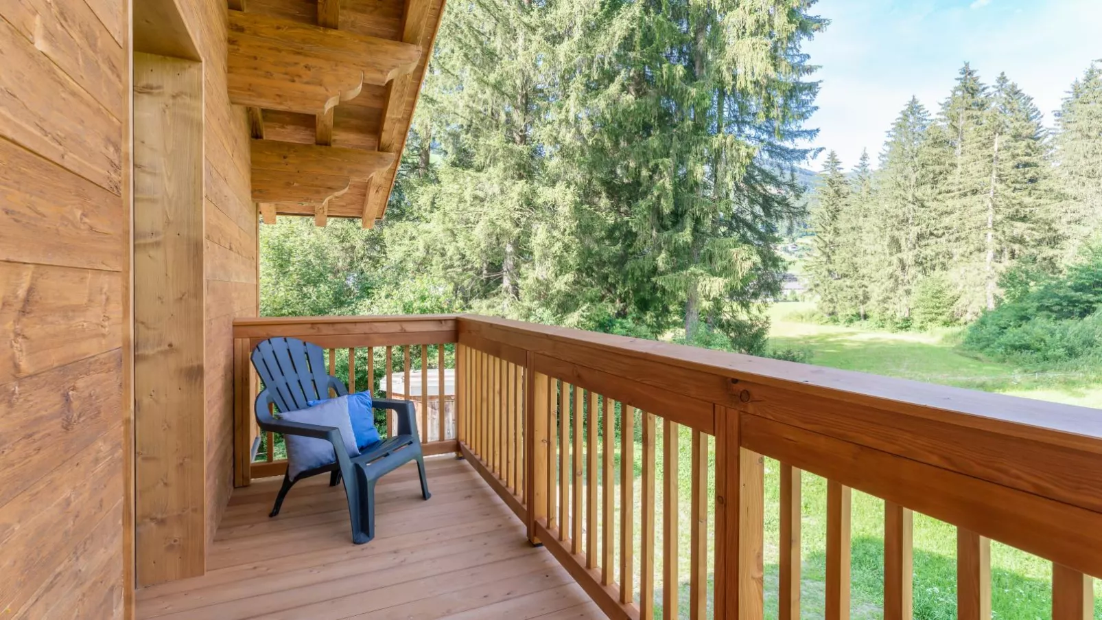 Haus am Hang-Terrace balcony