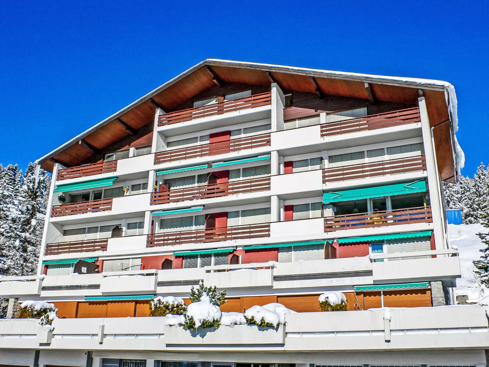 Clairière des Barzettes C 12-Outside