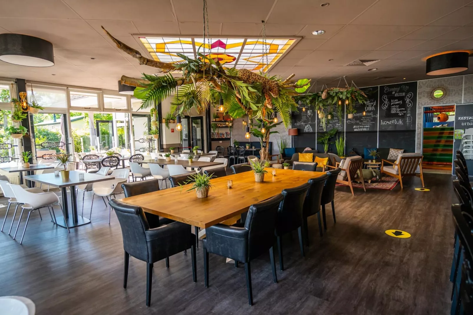 Resort De Woudhoeve 8-Park facilities