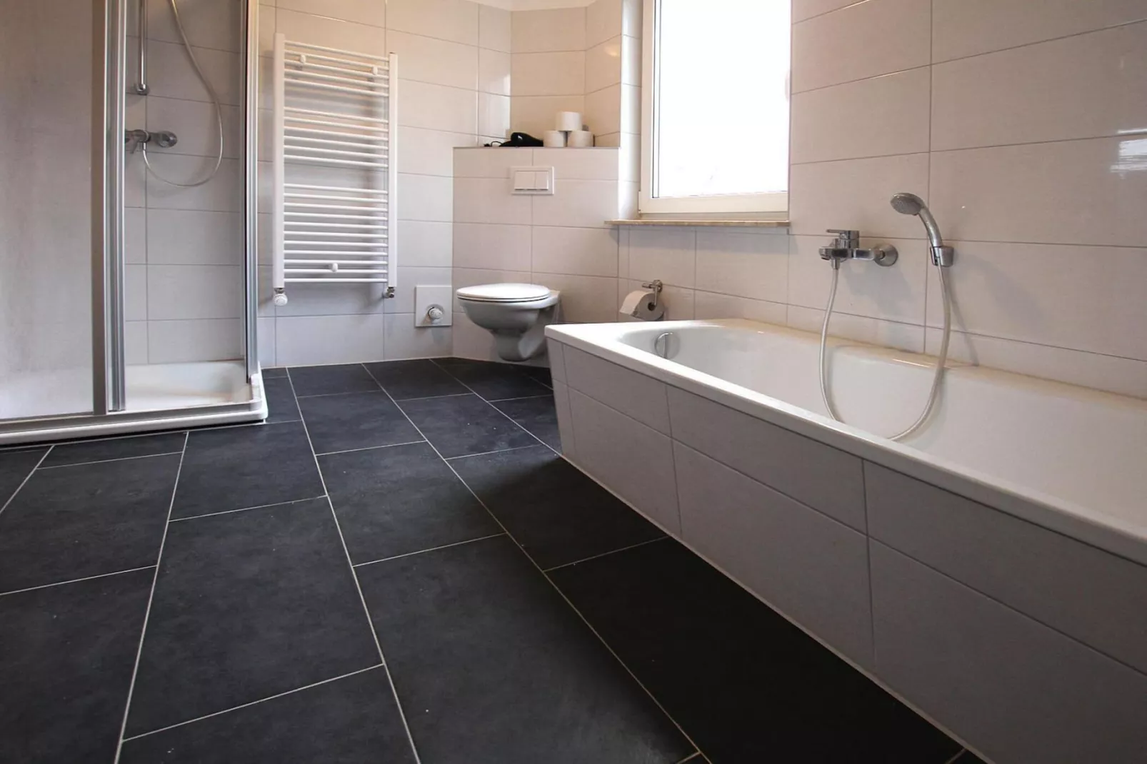 Kiebitz neu 100 qm-Bathroom