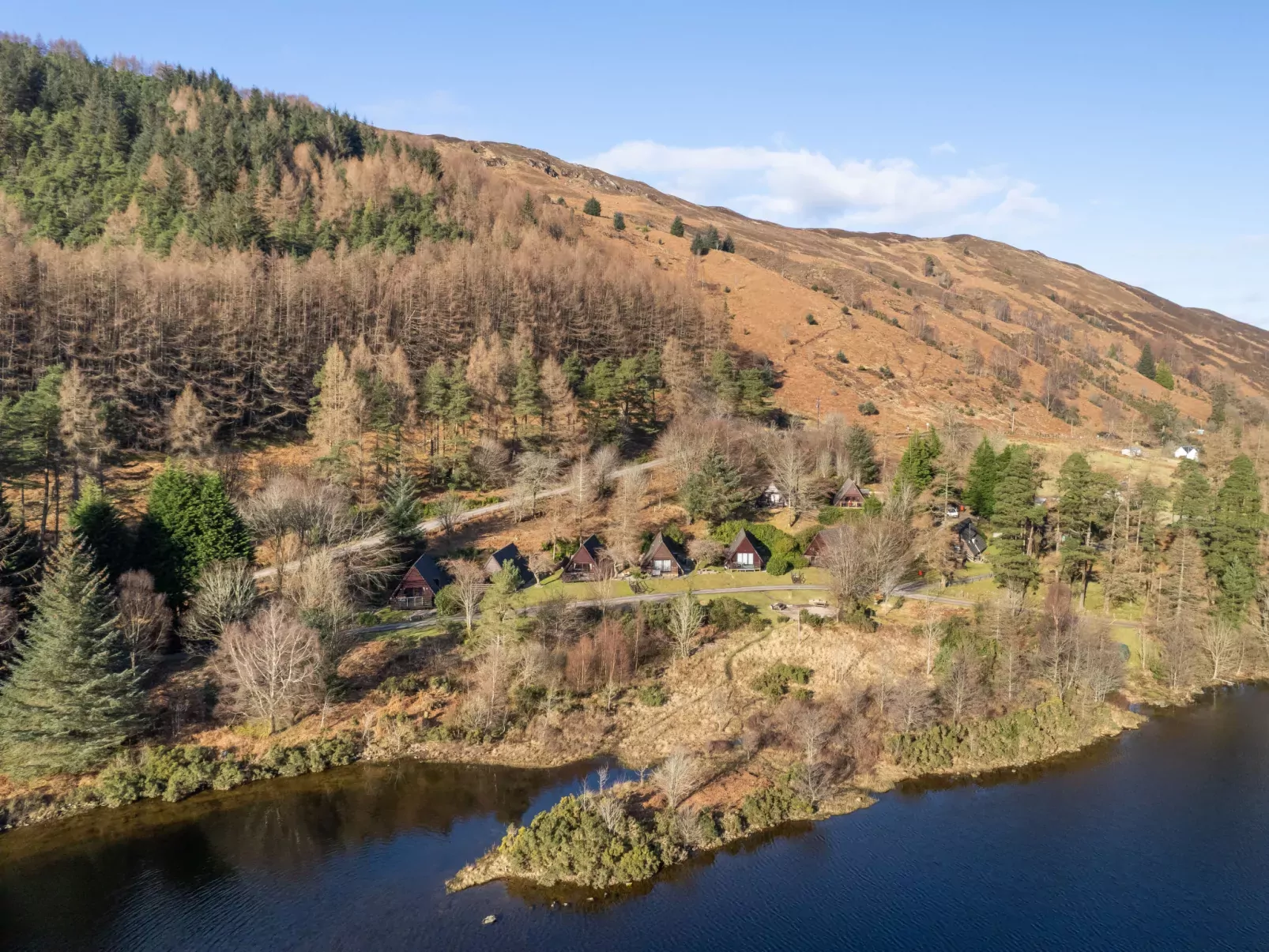 Loch Lochy Retreat-Outside