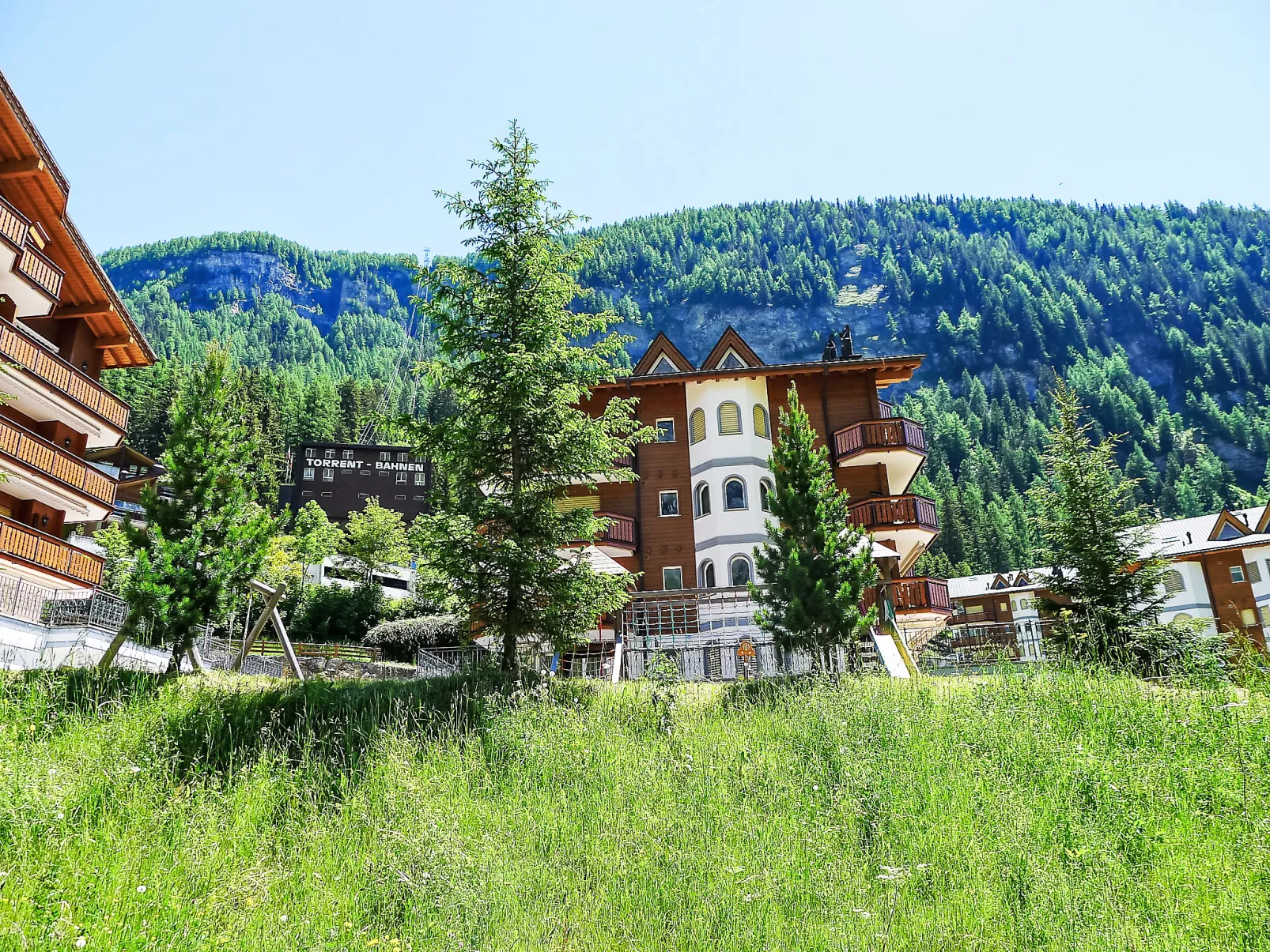 Edelweiss B-Outside