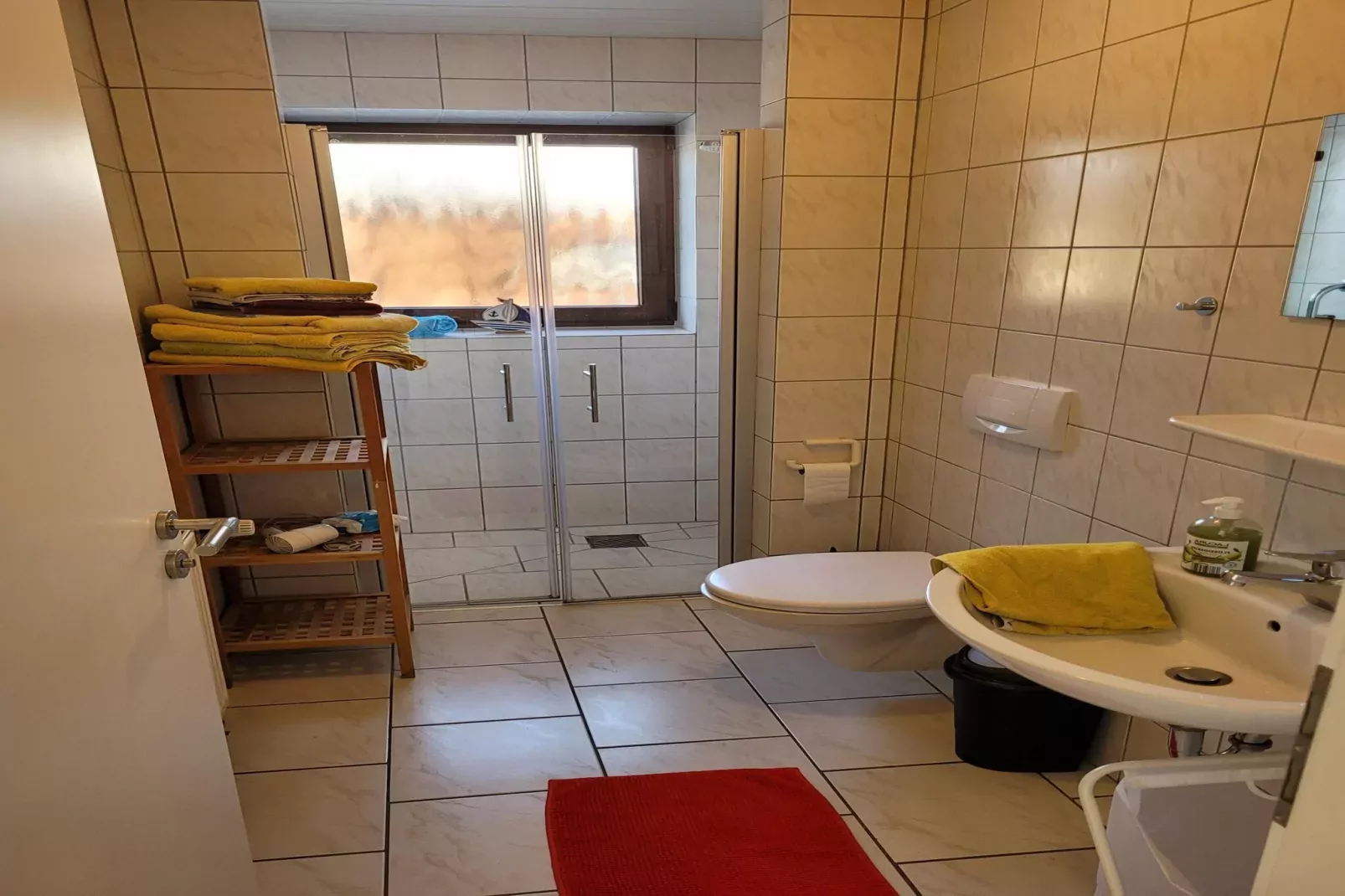 Fewo Wattkieker - Wattseite-Badezimmer