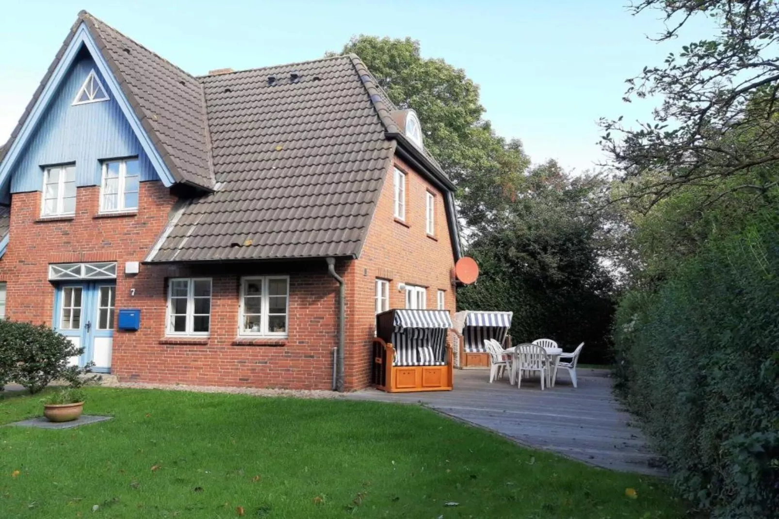 Gemütliche Nordsee-Wohnung in Neßmersiel mit Garten und Feldblick-Areas summer 5km
