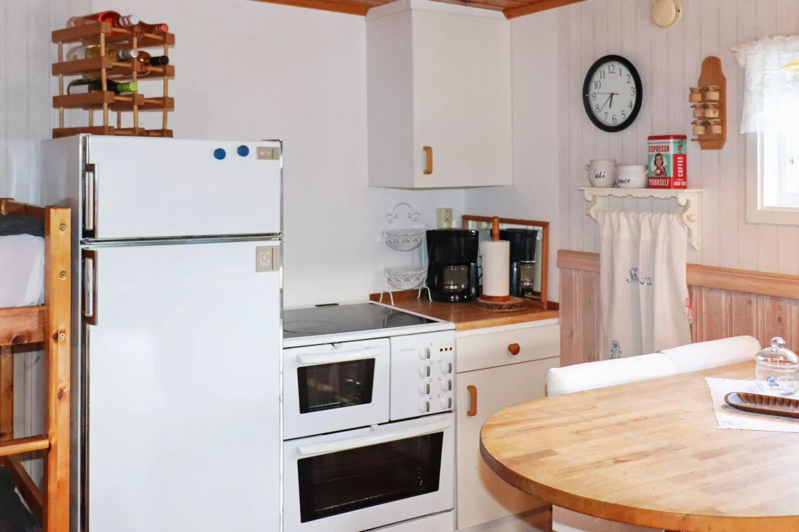 9 person holiday home in FRÄNDEFORS-By Traum-Indoor
