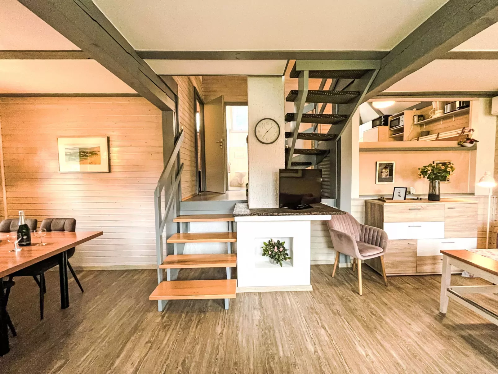 Dorf 3/Haus 112-Dedans