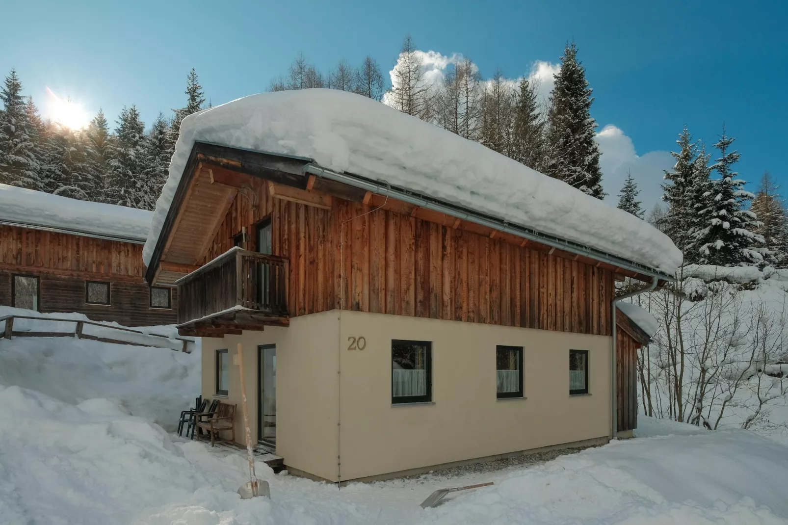 Alpendorf Dachstein West 2-Dining room
