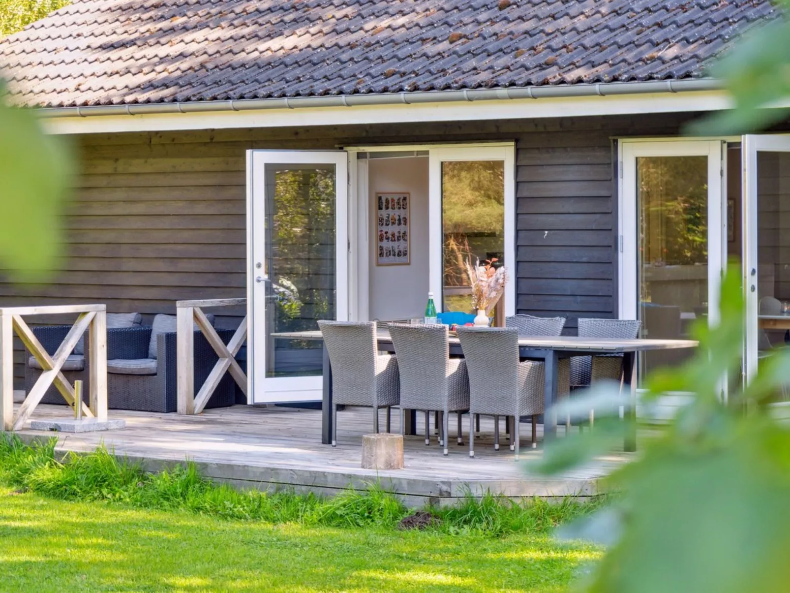 "Pietari" - 1.2km from the sea-Draußen