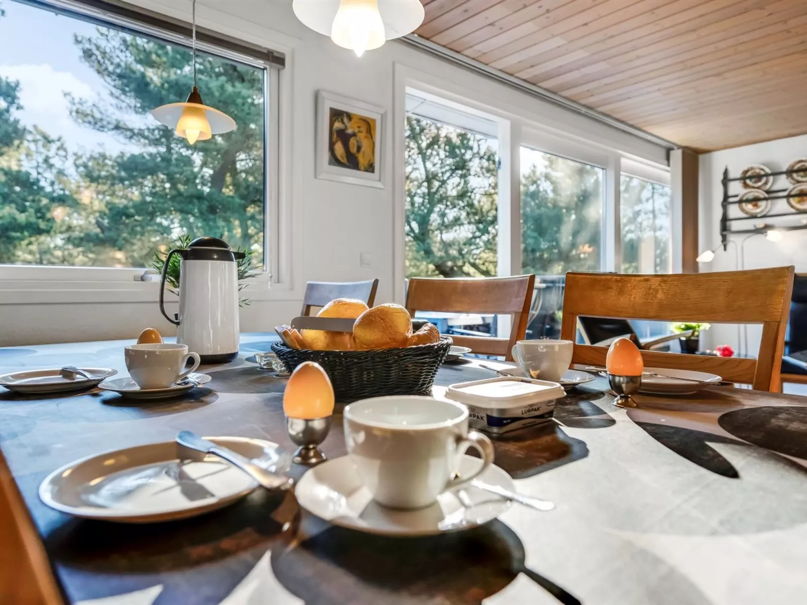 "Jula" - 800m from the sea-Drinnen