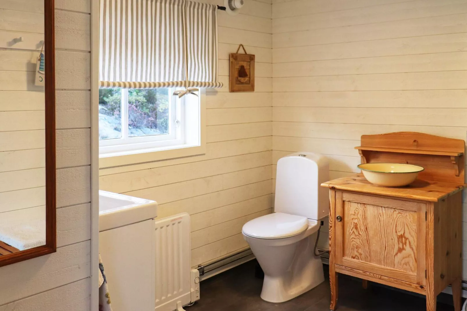 9 person holiday home in FRÄNDEFORS-By Traum-Indoor