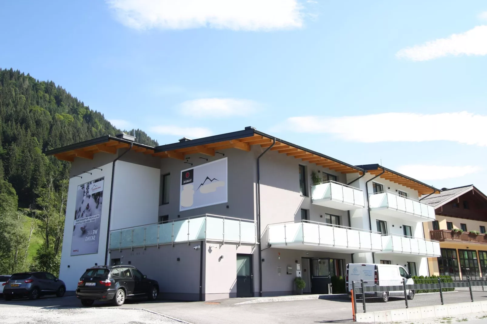 Alpine Lodge 2-Exterior summer