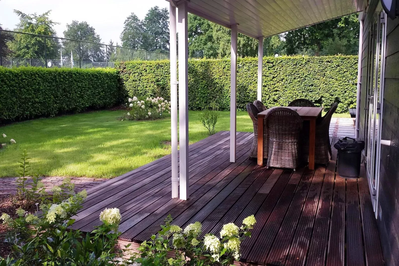 Vakantiepark de Tabaksschuur 2-Exterior summer