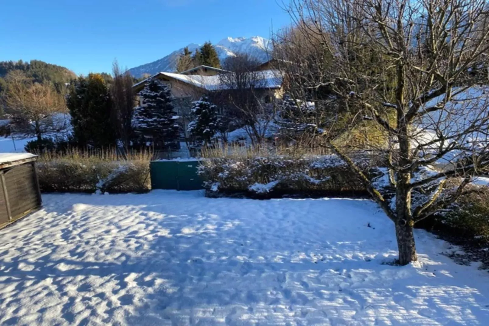 Landhaus Josien-Garden in winter