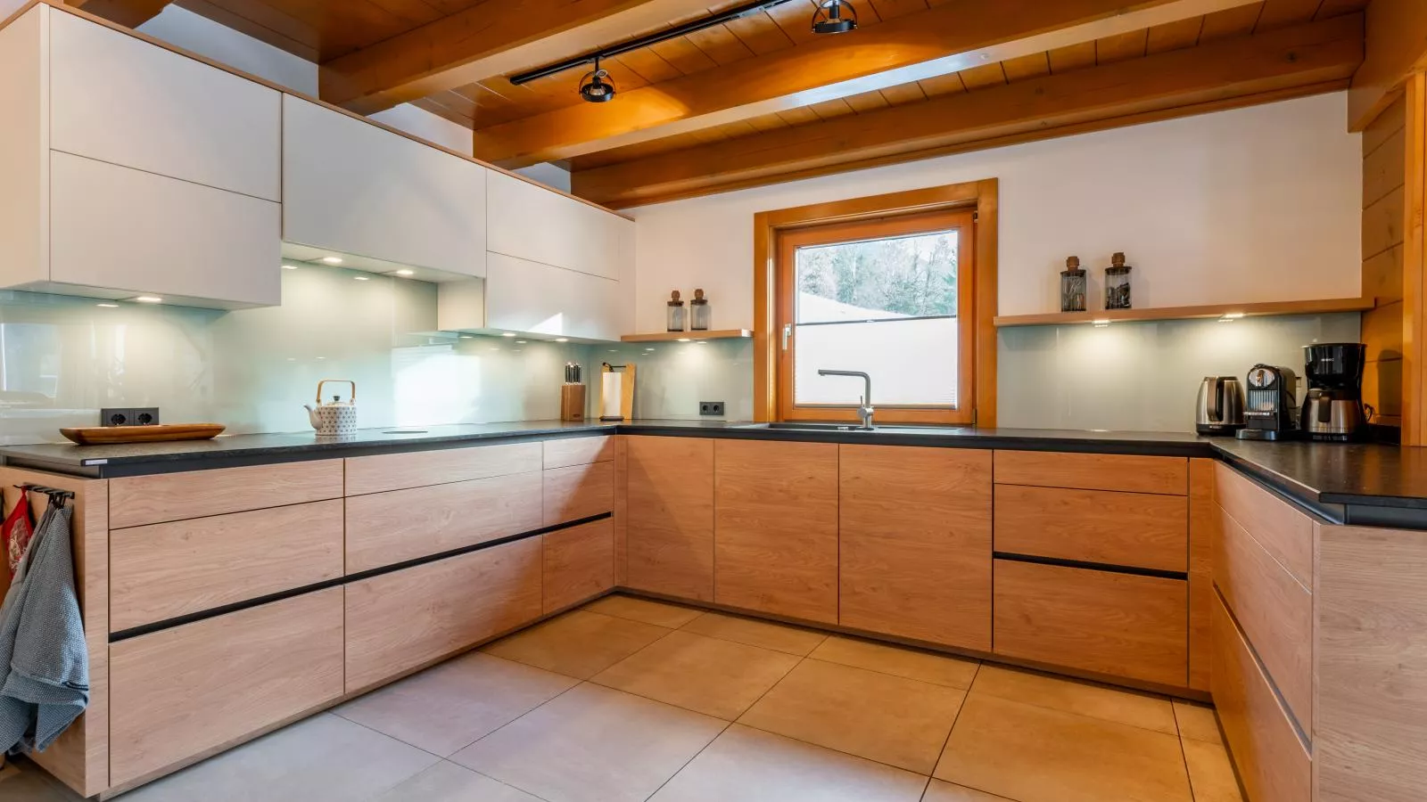 Chalet Huski Viehhofen-Kitchen
