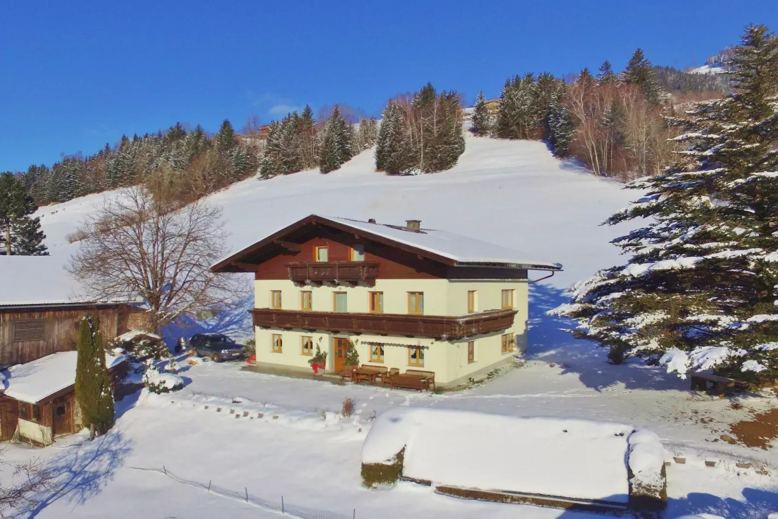 Schwab-Außenbereich Winter