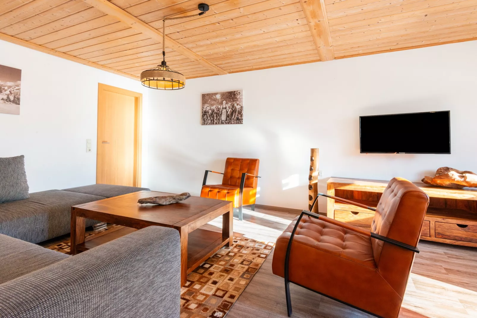 Haus Pichl-Living room