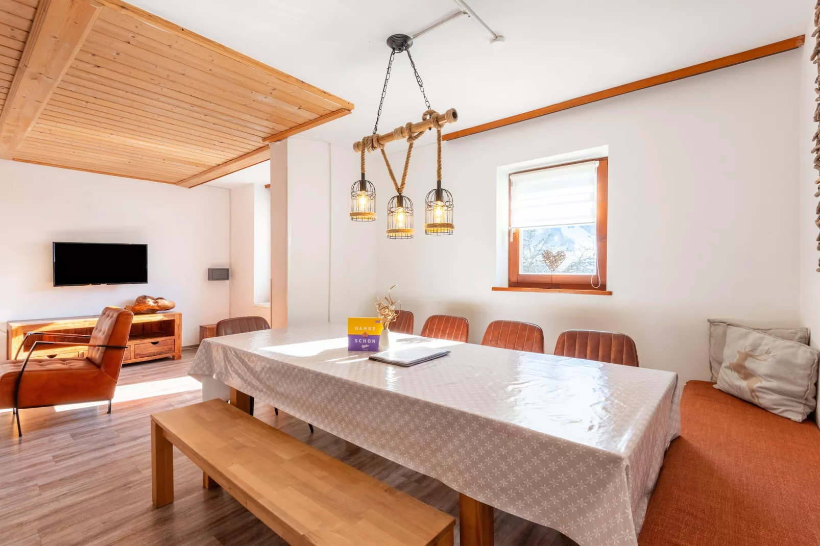 Haus Pichl-Dining room
