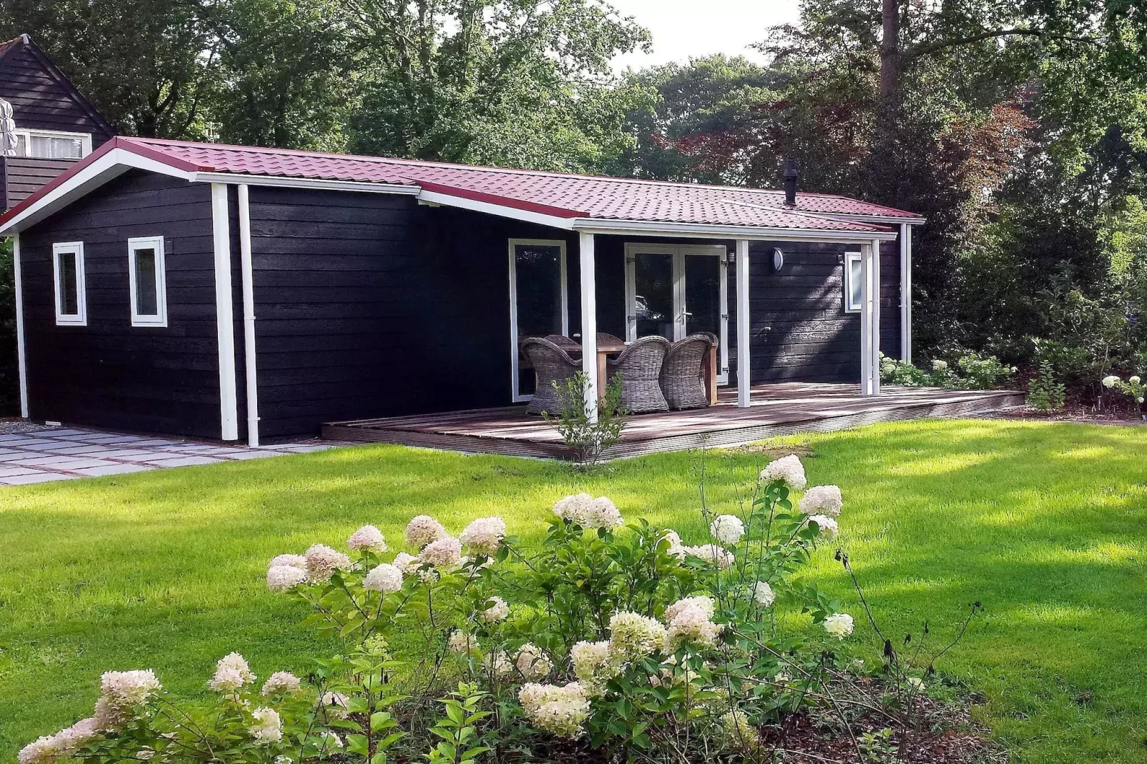 Vakantiepark de Tabaksschuur 2-Exterior summer
