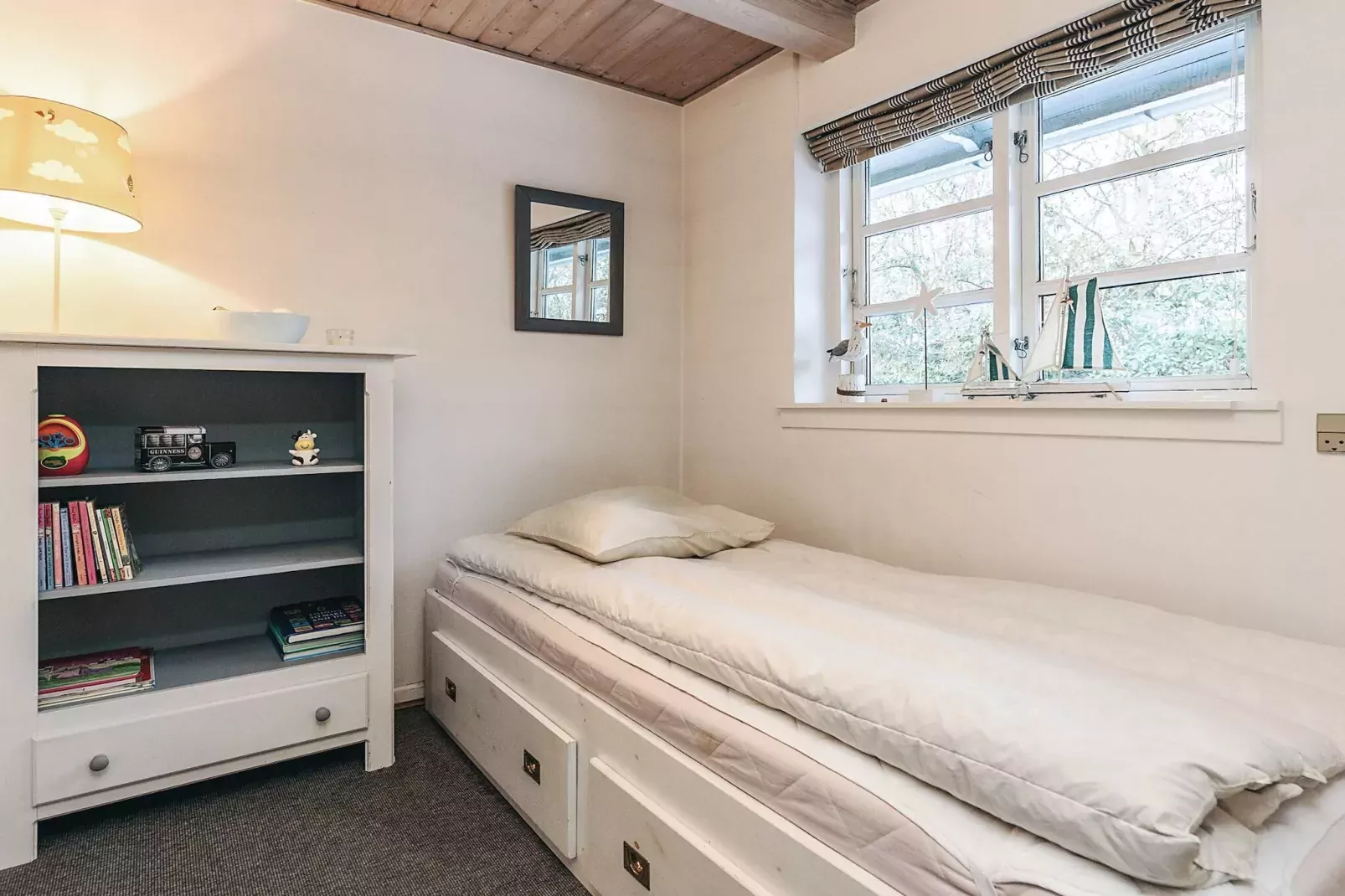 5 person holiday home in Vejby-By Traum-Indoor