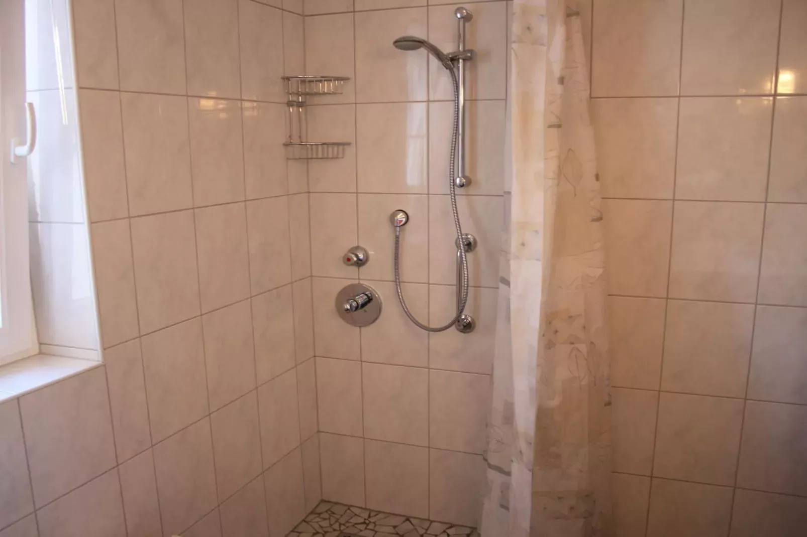 Apartment Kitzpanorama-Bathroom