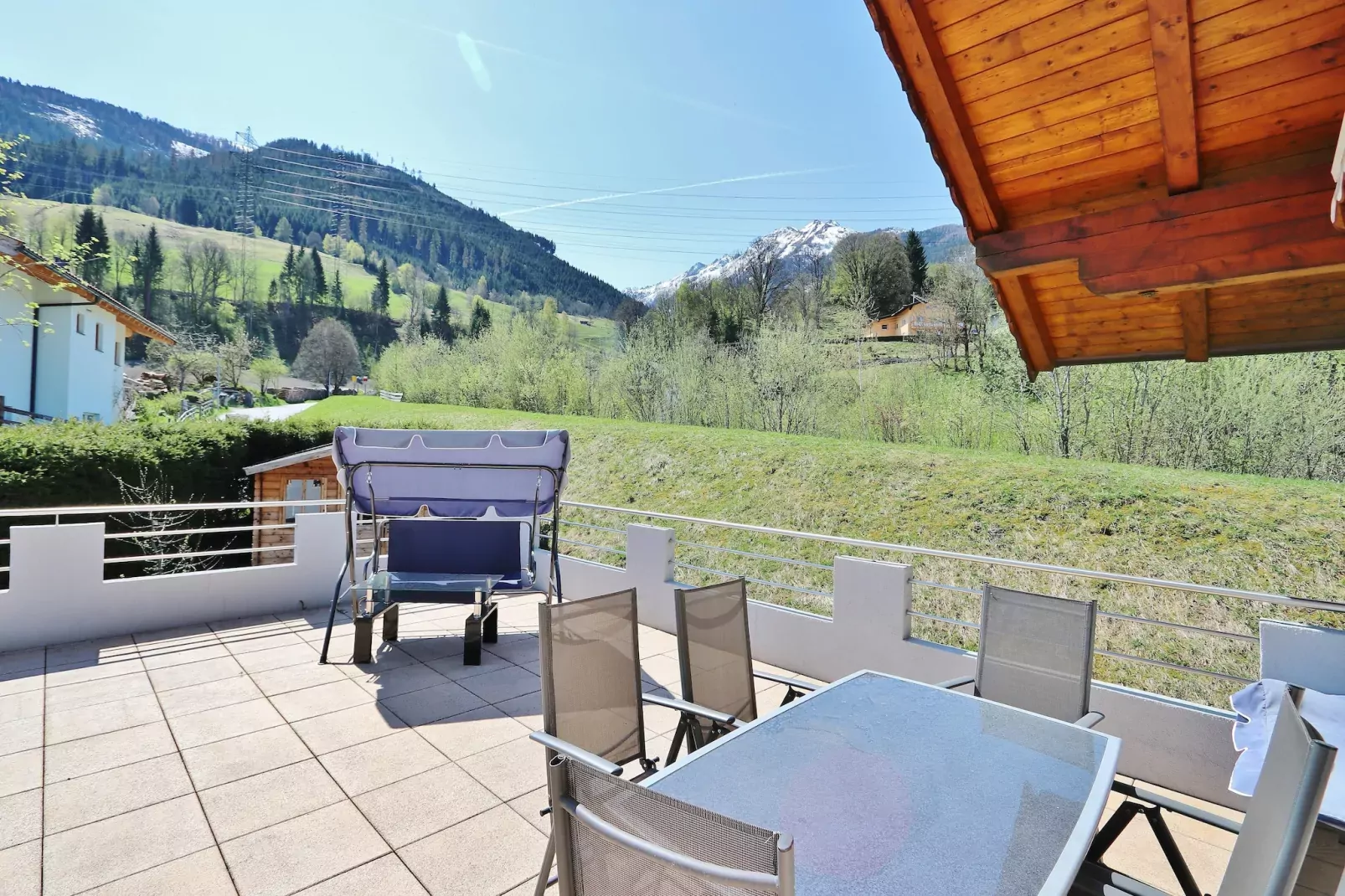 Hofer-Terrace balcony