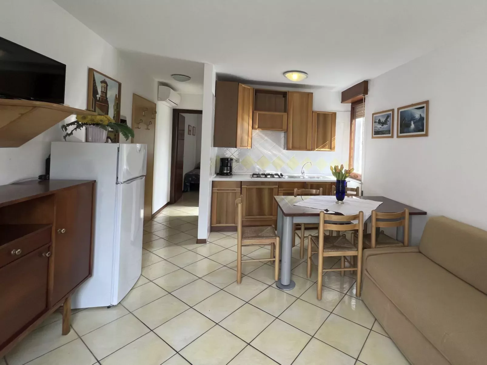 Villa Erica-Inside