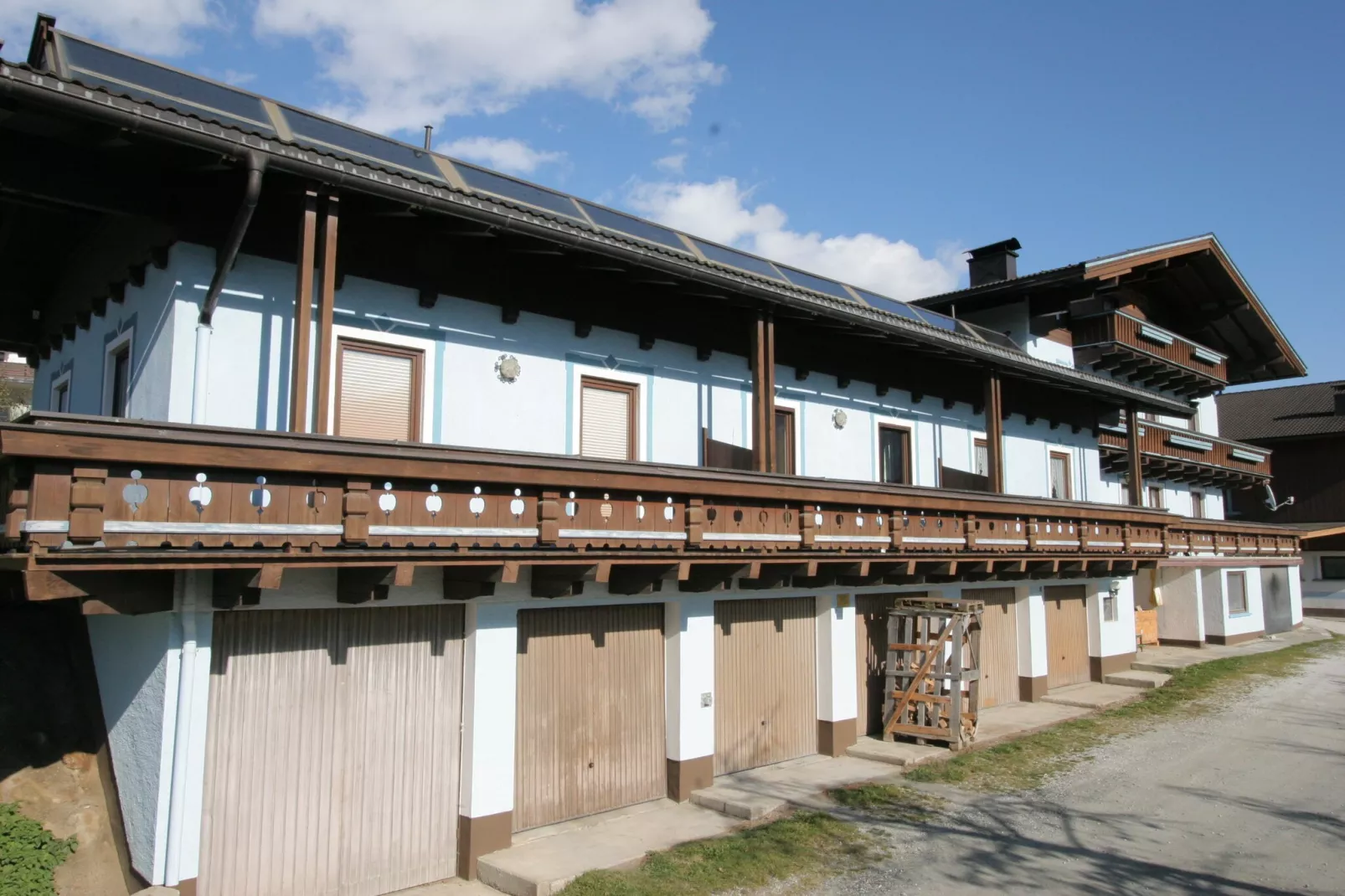 Oberkranzhof-Exterior summer