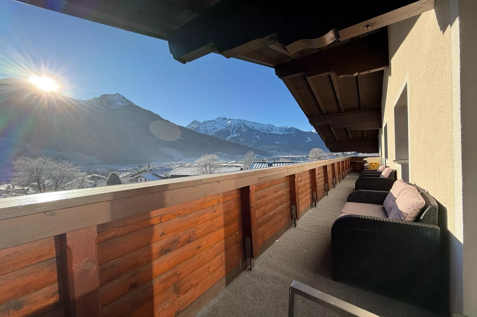 Dorfblick Bramberg-Terrace balcony