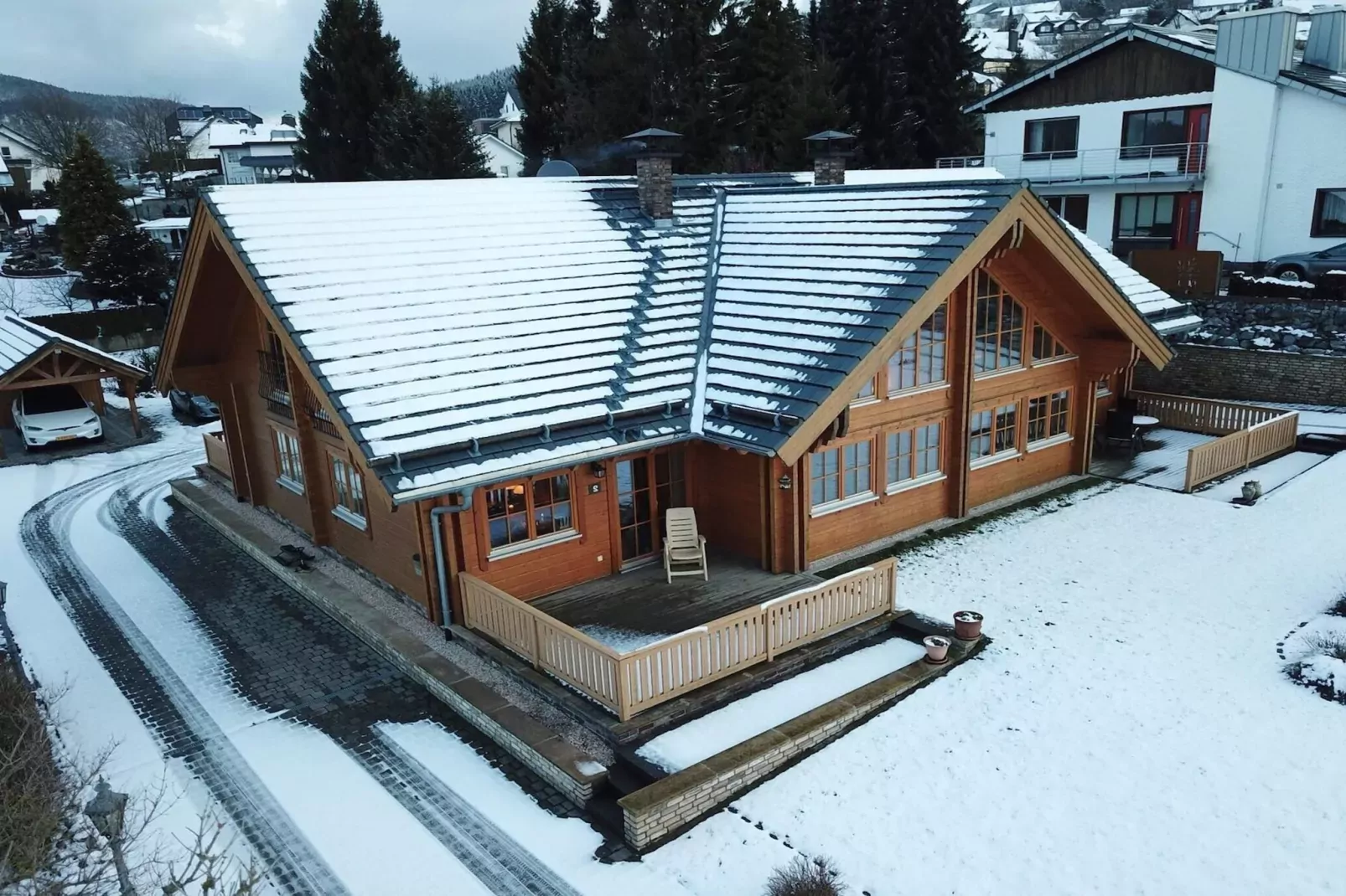 Luxus Blockhaus A-Exterior winter