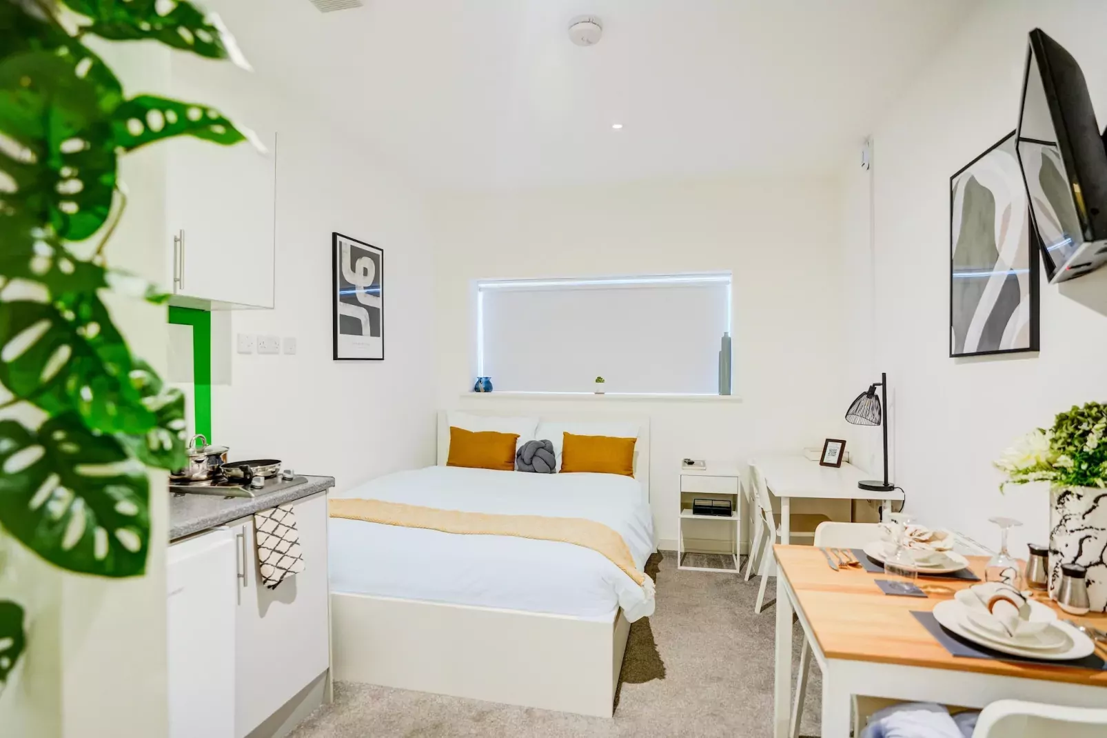 Kingston Luxe Suites Riverside Apartment Belvilla-Bedroom